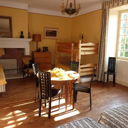 Maison Familiale Avec Piscine Hébergement de vacances La Jaudonniere